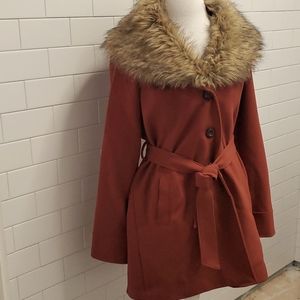 Terra Cotta trench w detachable fur collar